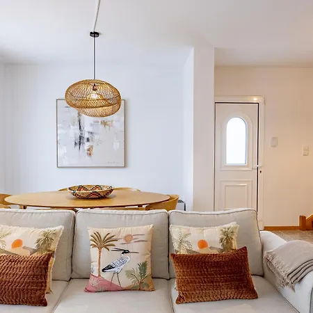 Cozy Haven By Yourkey Madeira Santana (Madeira)