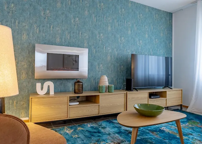 Cozy Haven By Yourkey Madeira * Santana (Madeira)