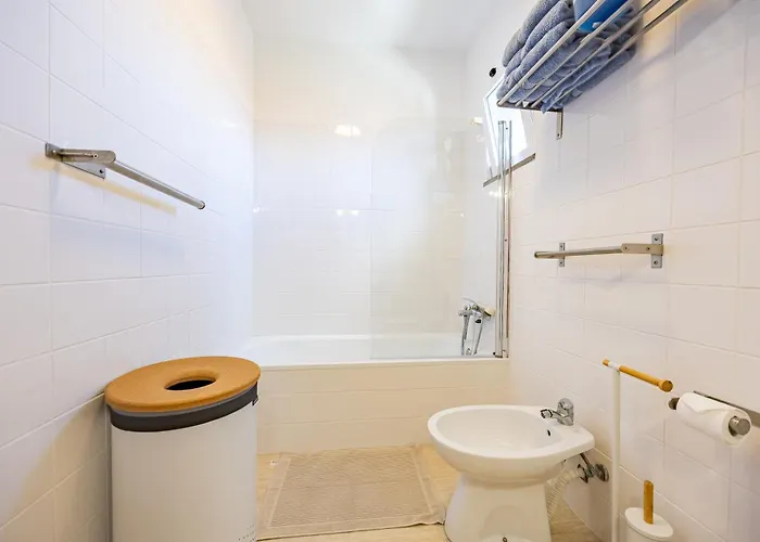 Cozy Haven By Yourkey Madeira *